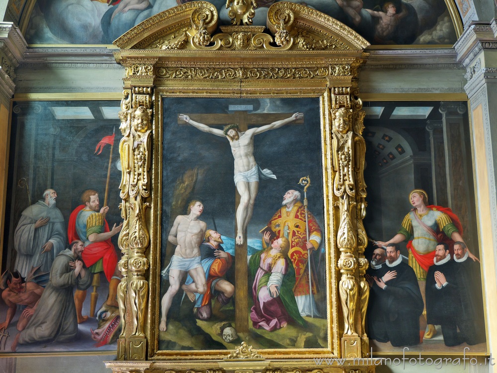 Romano di Lombardia (Bergamo, Italy) - Crucifixion of Aurelio Gatti in the Basilica of San Defendente